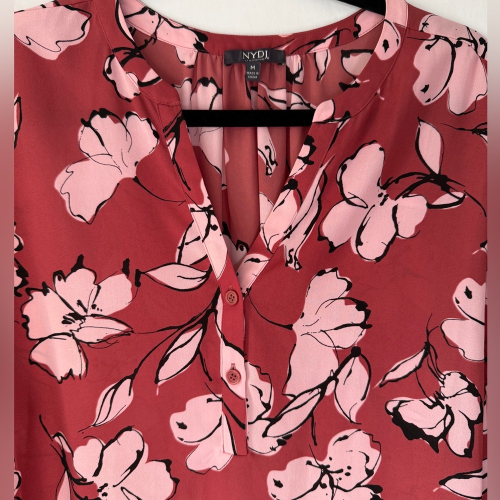 NYDJ Paulina Floral Print Split V-Neck Button Front Peasant Blouse SKU0722 - Picture 4 of 11